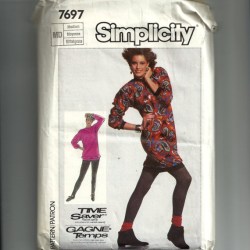 7697 SIMPLICITY STRETCH KNIT LOOSE LONG SLEEVE TOP, TUNIC, STIRRUP PANTS PATTERN 6,8 PTE  or 10-12 SM CHOICE UNCUT